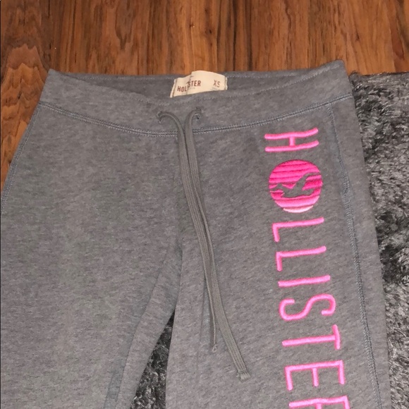 Hollister Sweatpants NWOT - Picture 1 of 3